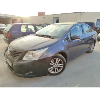toyota avensis (t27) del año 2010
