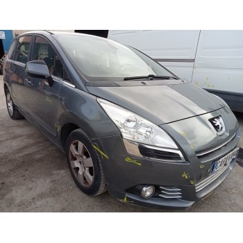 peugeot 5008 del año 2011