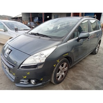 peugeot 5008 del año 2011