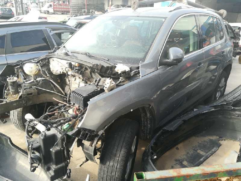 volkswagen tiguan (5n1) del año 2010