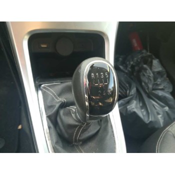 opel astra j gtc del año 2013