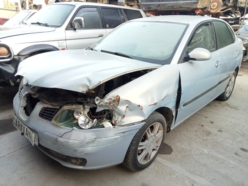 SEAT CORDOBA BERLINA (6L2)