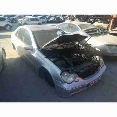 MERCEDES-BENZ CLASE C (W203) BERLINA