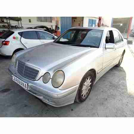 MERCEDES-BENZ CLASE E (W210) BERLINA DIESEL