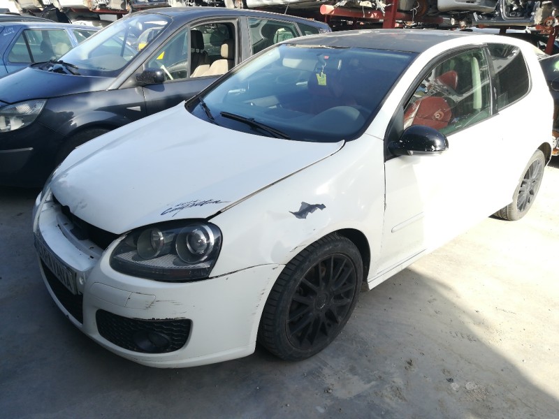 VOLKSWAGEN GOLF V BERLINA (1K1)