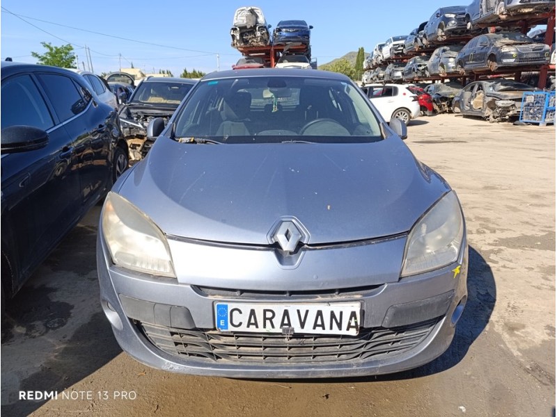 renault megane iii berlina 5 p del año 2009