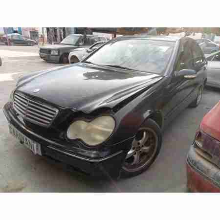 MERCEDES-BENZ CLASE C (W203) BERLINA