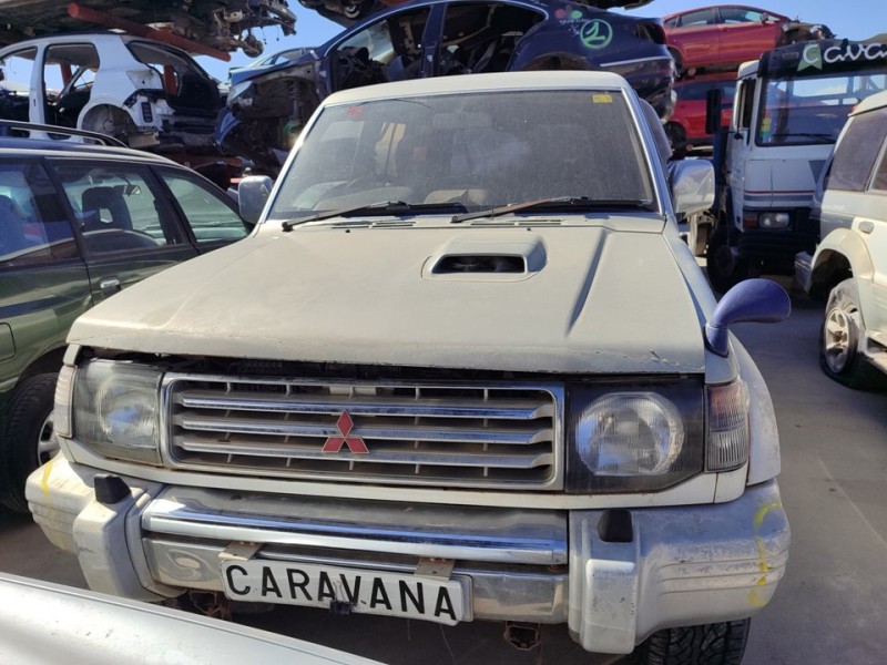 MITSUBISHI MONTERO (V20/V40)