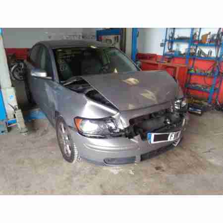 VOLVO S40 BERLINA