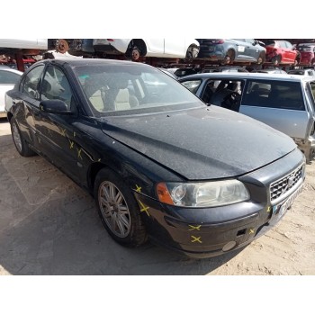 volvo s60 berlina del año 2005