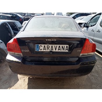 volvo s60 berlina del año 2005