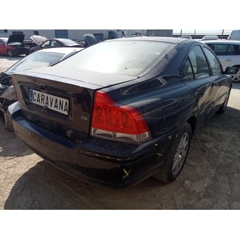 volvo s60 berlina del año 2005