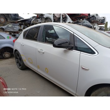 opel astra j lim. del año 2010