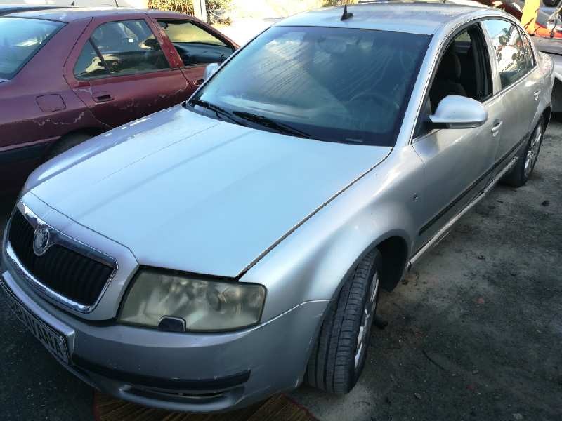 SKODA SUPERB (3U4)