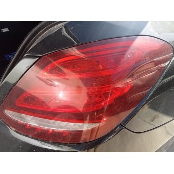 PILOTO TRASERO DERECHO A2059060457 / 2058200264 