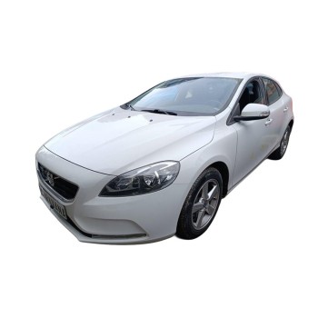 volvo v40 del año 2016