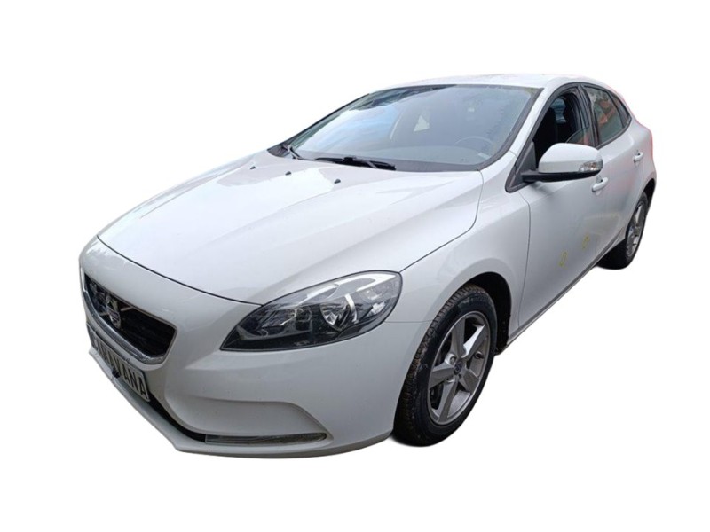 volvo v40 del año 2016