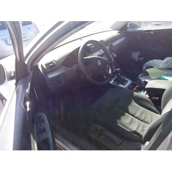 volkswagen passat variant (3c5) del año 2008