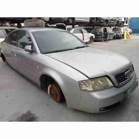 AUDI A6 BERLINA (4B2)