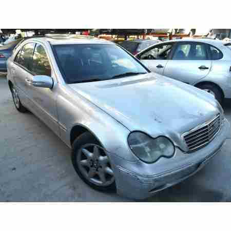 MERCEDES-BENZ CLASE C (W203) BERLINA