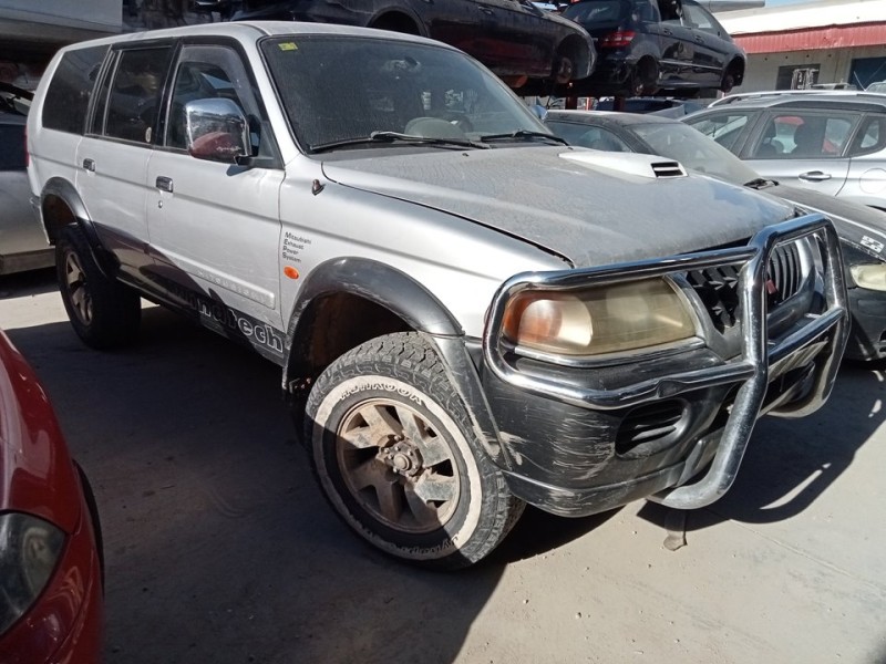 mitsubishi montero sport (k90) del año 2001