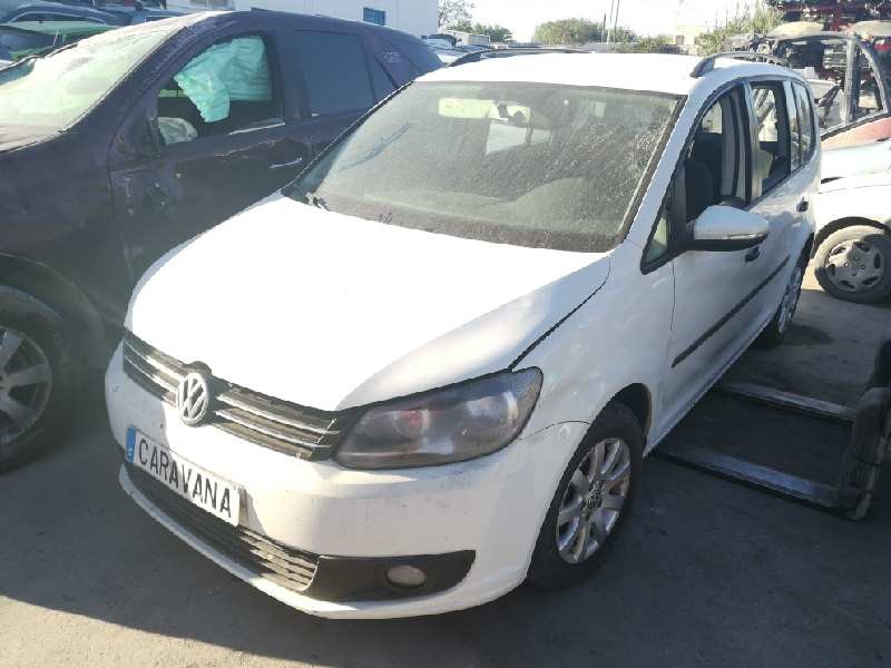 VOLKSWAGEN TOURAN (1T3)