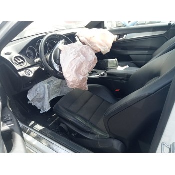 mercedes-benz clase c (w204) coupe del año 2012