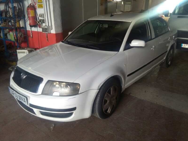 SKODA SUPERB (3U4)