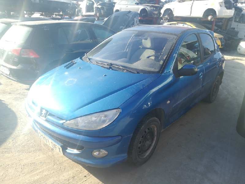 PEUGEOT 206 BERLINA