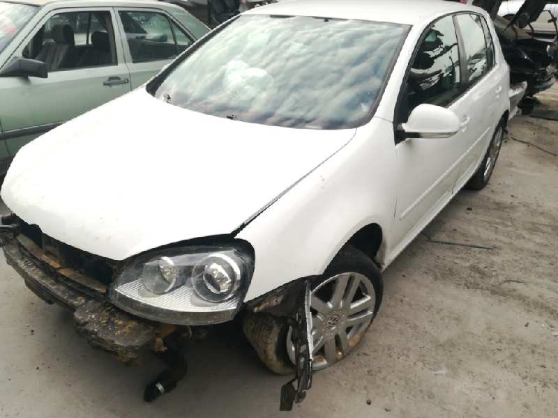 VOLKSWAGEN GOLF V BERLINA (1K1)