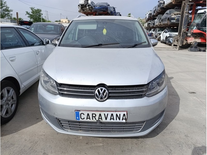 VOLKSWAGEN TOURAN (1T3)