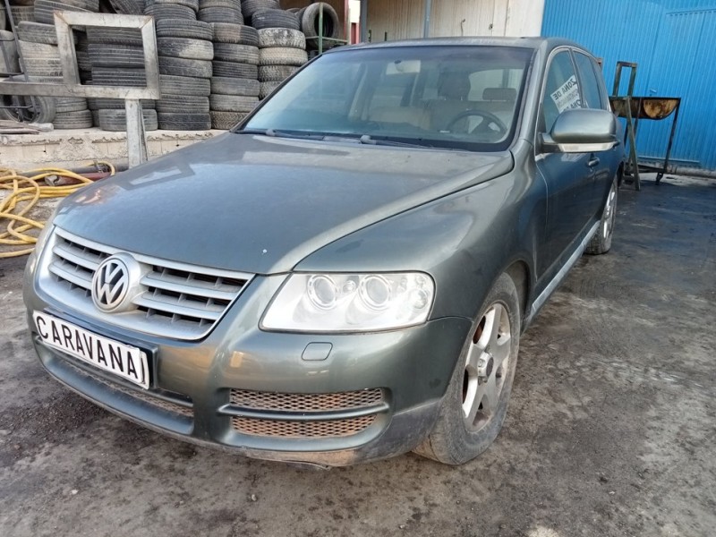 VOLKSWAGEN TOUAREG (7LA)