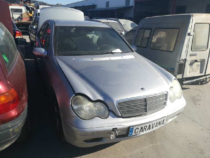 MERCEDES-BENZ CLASE C (W203) BERLINA