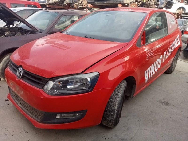 VOLKSWAGEN POLO (6R1)