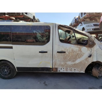 renault trafic furgón del año 2022