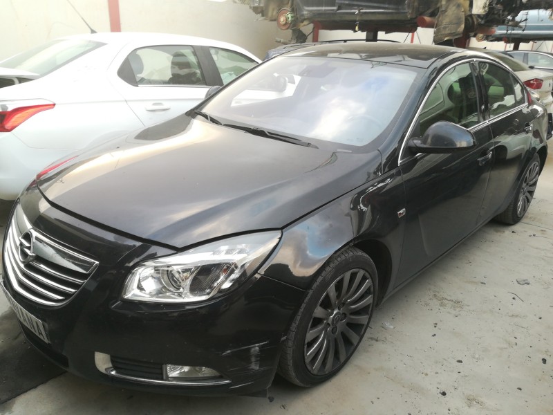 OPEL INSIGNIA BERLINA