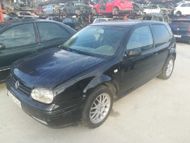 VOLKSWAGEN GOLF IV BERLINA (1J1)