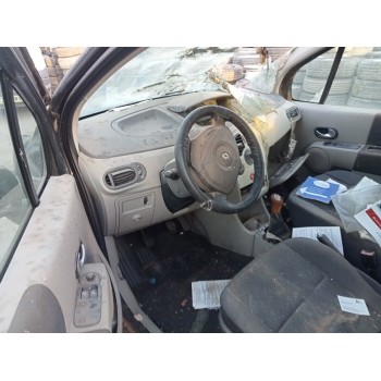 renault modus del año 2004