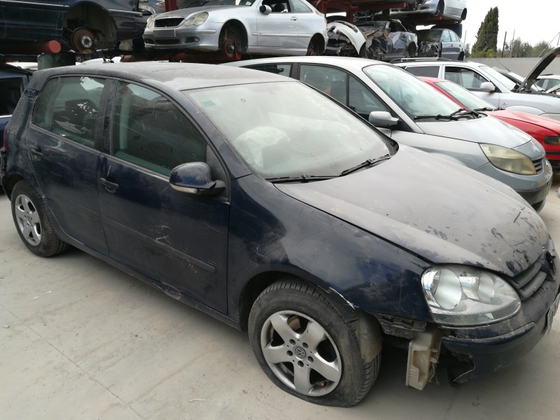 VOLKSWAGEN GOLF V BERLINA (1K1)