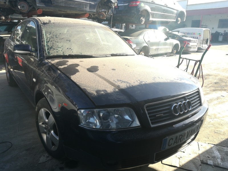 AUDI A6 BERLINA (4B2)