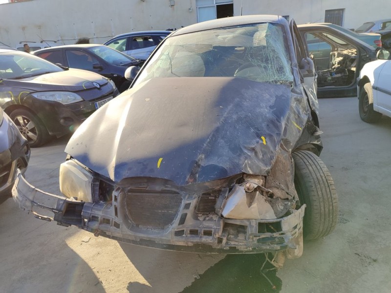 SEAT CORDOBA BERLINA (6L2)