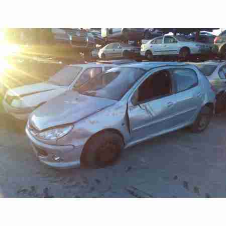 PEUGEOT 206 BERLINA