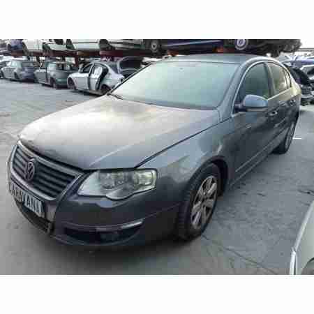 VOLKSWAGEN PASSAT BERLINA (3C2)