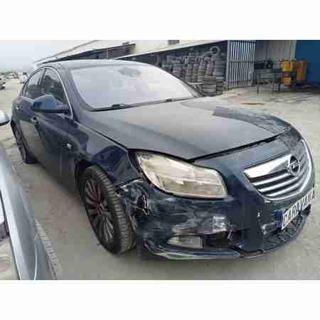 OPEL INSIGNIA BERLINA