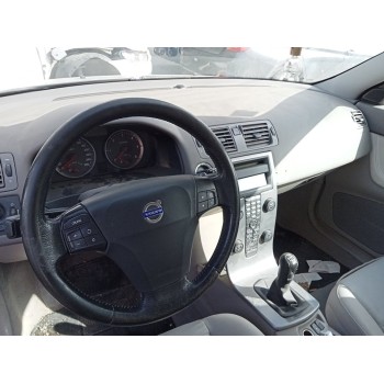 volvo v50 familiar del año 2005