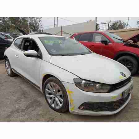 VOLKSWAGEN SCIROCCO (137)