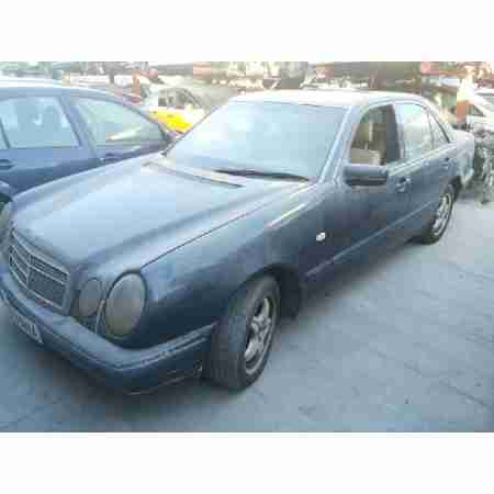 MERCEDES-BENZ CLASE E (W210) BERLINA DIESEL