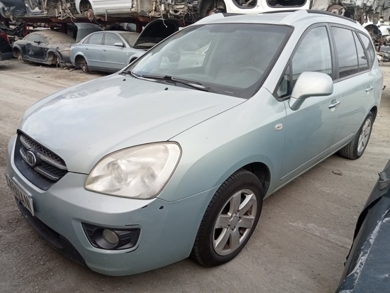KIA CARENS (UN)