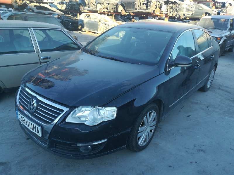 VOLKSWAGEN PASSAT BERLINA (3C2)