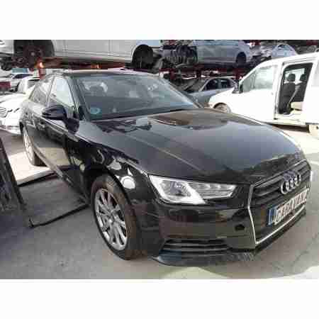 AUDI A4 BERLINA (8W2)